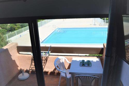 Leucate Apartment | Appart Studio Mezzanine 2 couchages PORT LEUCATE NATURISME PL010-832