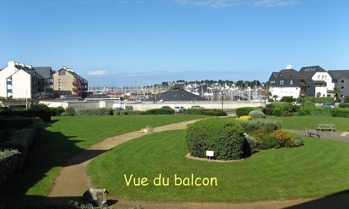 Arzon Apartment | Appart T2 clear, beautiful view port and sea, near beach and Thalasso
