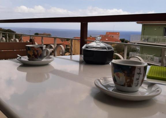 Santo Stefano al Mare Apartment | Appartamento Marisa