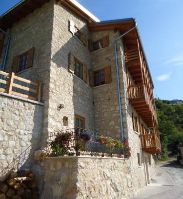 Rovereto Bed & Breakfast | Appartamenti Camere Masi Brenta
