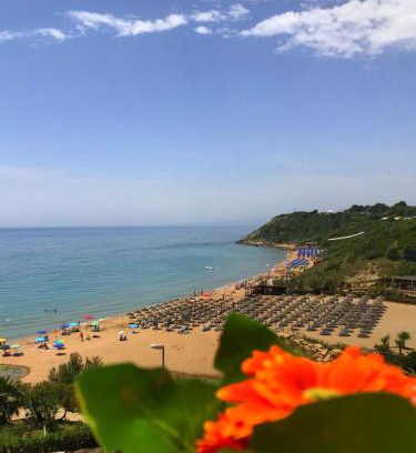 Le Castella Apartment | Appartamenti e Stanze Onde Blu