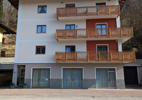 Ponte Arche Apartment | Appartamenti Pedrini