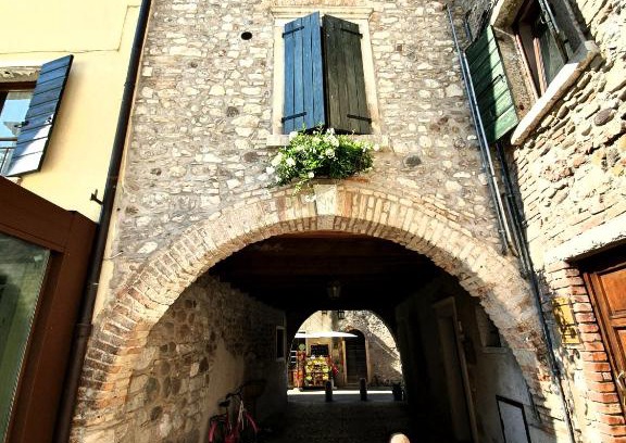 Lazise Old Town Apartment | Appartamenti San Francesco