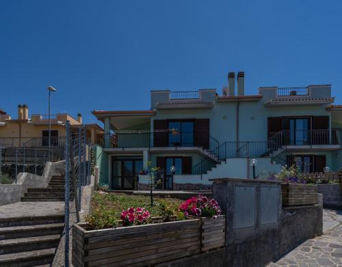 Tresnuraghes Apartment | Appartamento Belvedere Sassos
