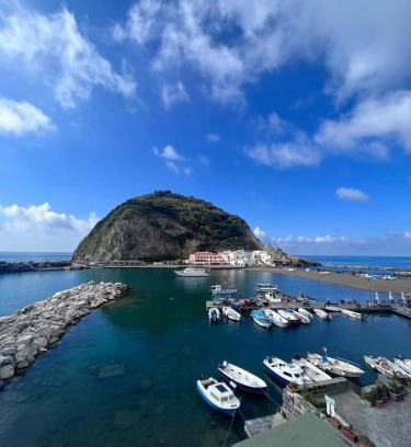 Sant'Angelo Apartment | Appartamento BluOltremare
