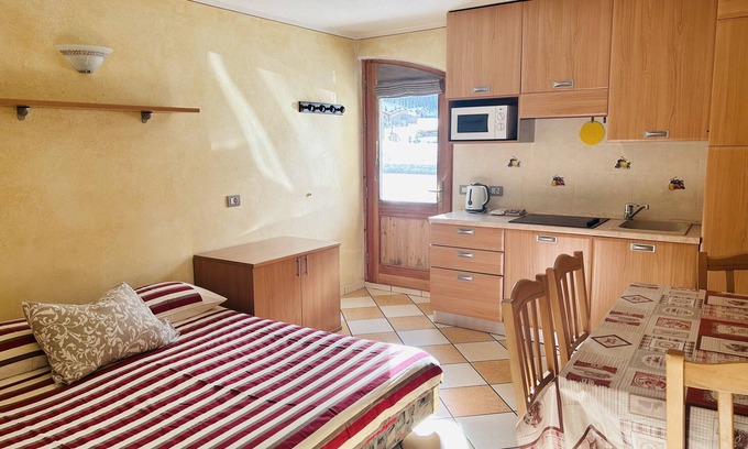 Livigno Apartment | Appartamento Breva with Mountain View, Wi-Fi, Balcony & Garden