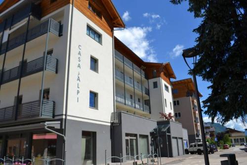 Male Apartment | Appartamento Casa Alpi