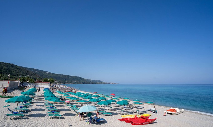 Marina di Zambrone Apartment | Appartamento Comodo Comfort in Splendido Residence