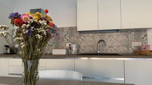 Torre Grande Apartment | Appartamento con terrazza, a due passi dal mare