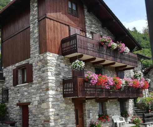 La Cretaz-Roisan Apartment | Appartamento con vista chez Mary