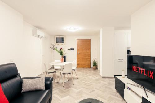 Latina Apartment | Appartamento Confort 5 minuti dalla Stazione e 45 da Roma