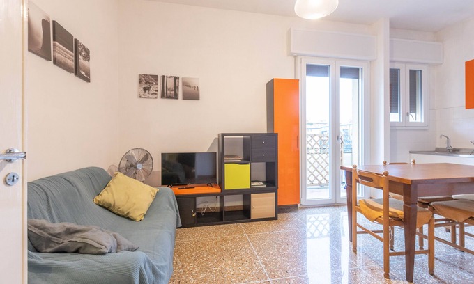 Bolognina Apartment | Appartamento Creti - Two Bedroom Apartment, Sleeps 5