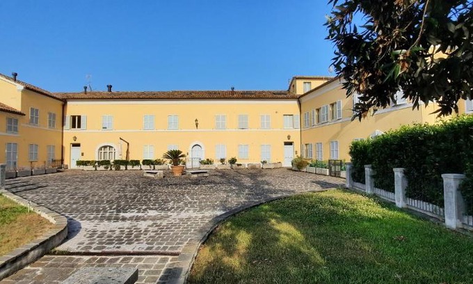 Camerano Apartment | appartamento in contesto esclusivo in pieno centro
