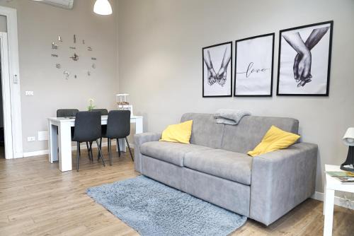Parella Apartment | APPARTAMENTO INCANTEVOLE : TORINO