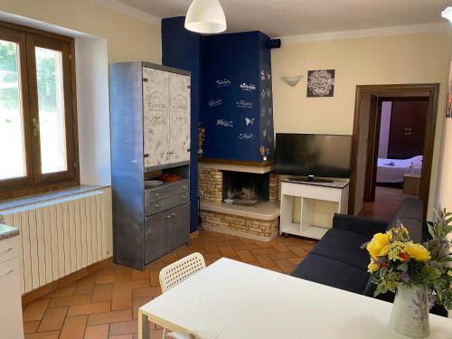 Montese Apartment | Appartamento Piazza Montese 2