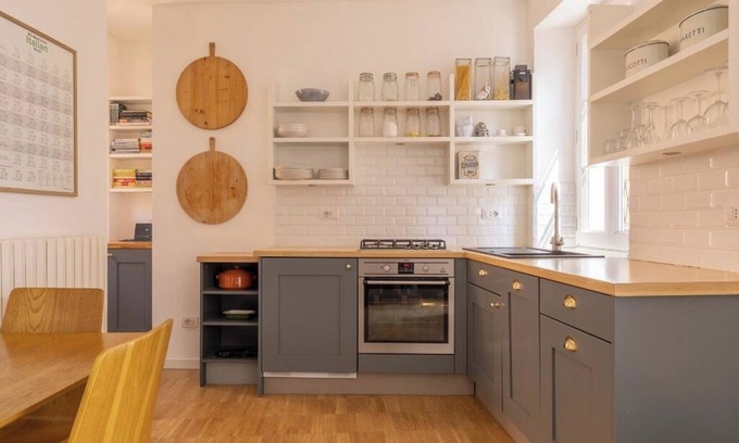 Carate Urio Apartment | Appartamento Piccolo e Accogliente con un Senso di Lusso