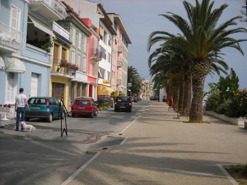 Cupra Marittima Apartment | Appartamento Prima Fila mare