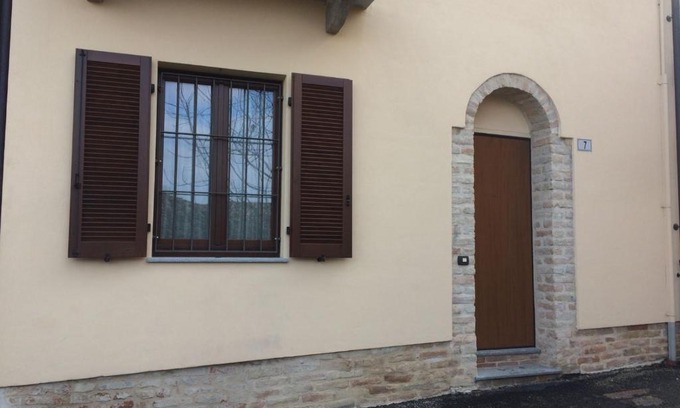 Neive Apartment | Appartamento Riva