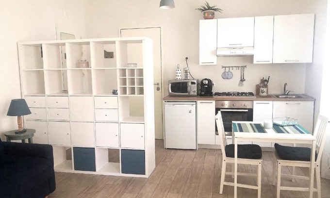 Rione Alto House | Appartamento "Sabu Home" Napoli Vomero Alto