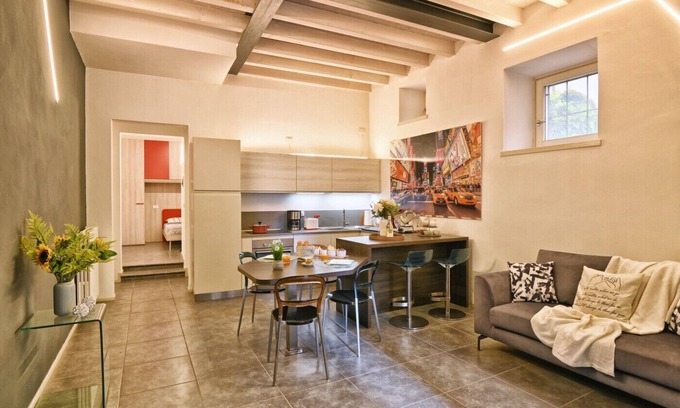 Gargnano Apartment | Appartamento Simone by Theater Home, in the heart of Gargnano