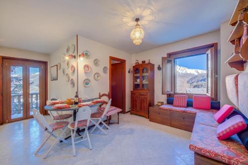 Sauze d'Oulx Apartment | Appartamento Villa Margherita City Center - Happy Rentals