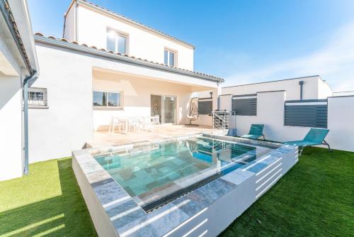 Saint-Genies-de-Malgoires Apartment | Appartement avec Jacuzzi Sauna