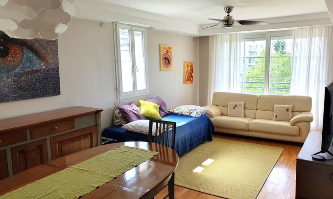 Montigny-le-Bretonneux Apartment | Appartement Résidentiel au Vert et au Frais