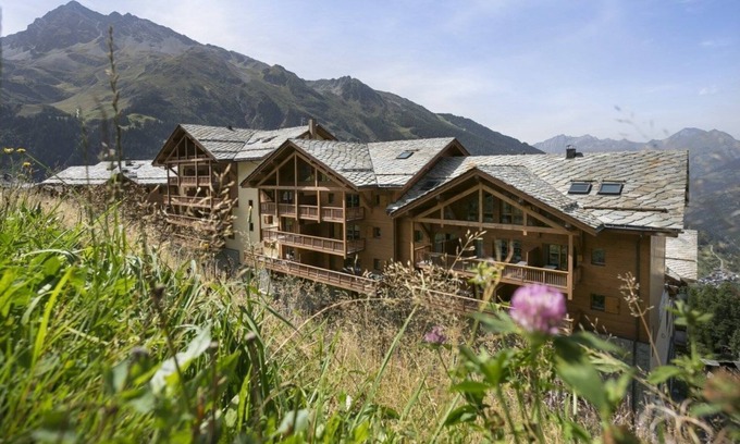 Sainte-Foy-Tarentaise Condo | Appartement Confortable au Pied des Pistes | Piscine Intérieure + Spa