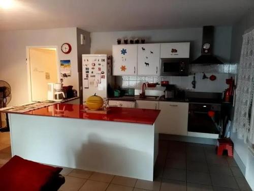 Saint-Jean-Pied-de-Port Apartment | Appartement accueillant à Saint-Jean-Pied-de-Port, 69 m²