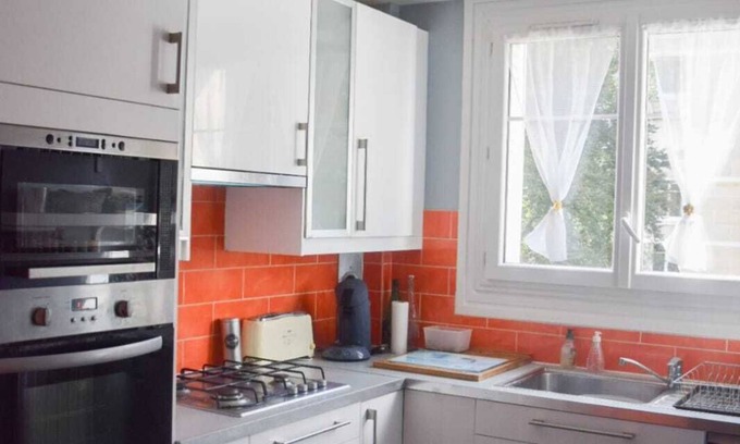Le Celle-Saint-Cloud Apartment | Appartement 30 mn de Paris au Pays des Impressionnistes , à L'orée de 3 Forêts !
