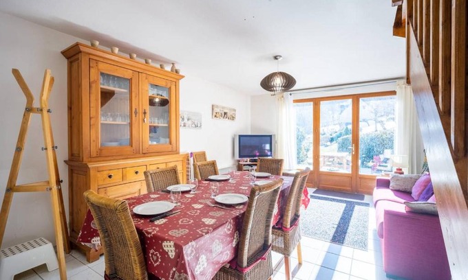 Peyragudes Apartment | Appartement 8 personnes à Génos - Wifi, près du lac - FR-1-695-22