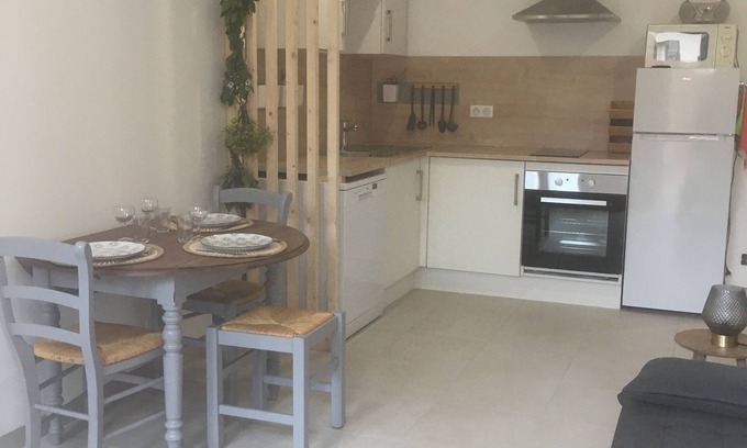 Bracieux Apartment | Appartement au Coeur des Chateaux de la Loire "La Riolle"