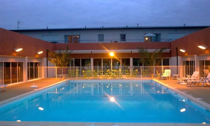 Aiguelèze Apartment | Appartement au Domaine du Green, Piscine, spa et Jacuzzi