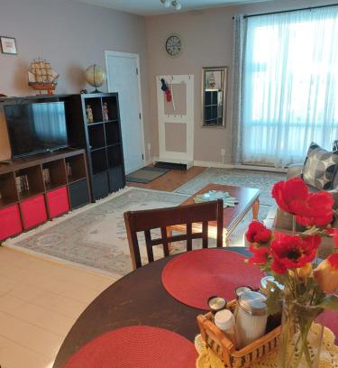 Longueuil Apartment | Appartement Cartier 2