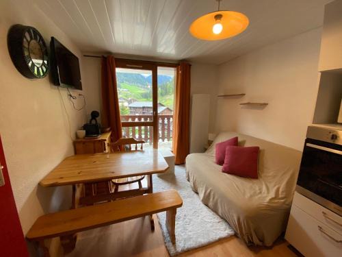 Areches Apartment | Appartement centre d'Arêches, 4 personnes, 1 chambre, 1 coin montagne - VLII36