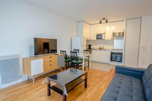 Chatenay-Malabry Apartment | Appartement Châtenay-Malabry