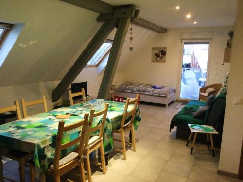 Lohr Apartment | Appartement charmant à Lohr + 60 m² + terrasse et jardin