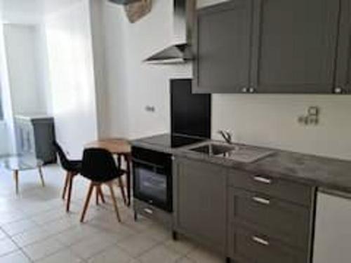 Beaugency Apartment | Appartement charmant au centre historique de Beaugency - 30 m²