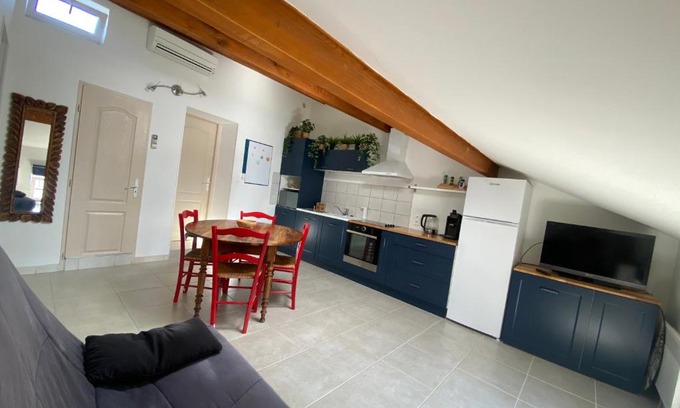 Malemort-du-Comtat Apartment | Appartement climatisé au pied du Mont Ventoux