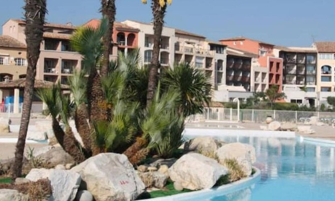 Port Cogolin Apartment | Appartement Climatisé Bord de Plage et Piscine
