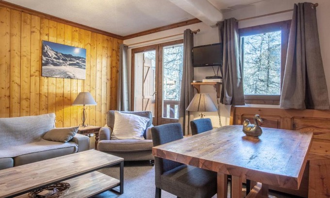 Le Cret Apartment | Appartement confortable avec garage et wifi dans secteur calme à Val-d'Isère - FR-1-694-154
