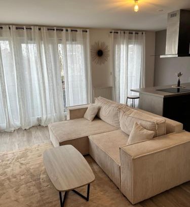 Vert-Saint-Denis Apartment | Appartement cosy et charmant Vert-saint-Denis