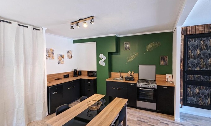 Brioude Apartment | Appartement cosy hyper centre