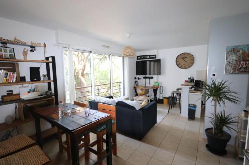 Coulmiers-Jardin des Plantes Apartment | Appartement cosy jardin des plantes avec parking