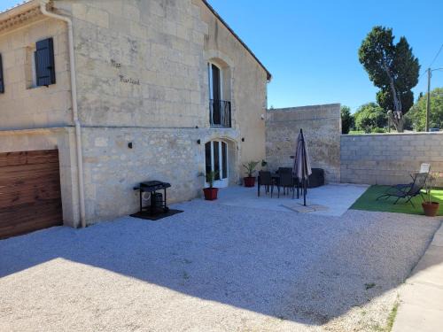 Raphele-les-Arles House | Appartement dans Mas Provencal