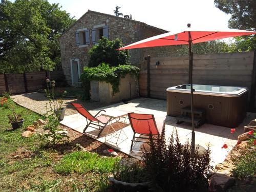 Roussillon Apartment | Appartement en campagne au coeur du luberon