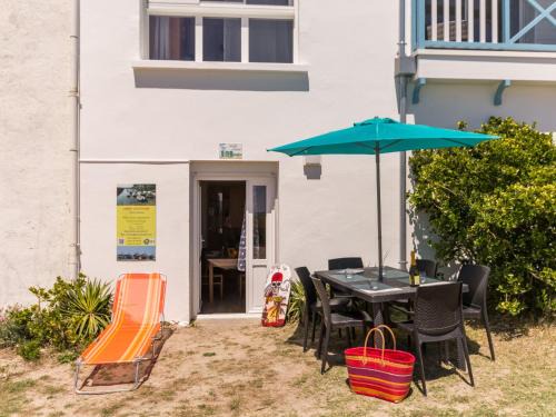 Piriac-sur-Mer Apartment | Appartement face à la plage avec cour commune, BBQ et wifi à Piriac-sur-Mer - FR-1-306-1188