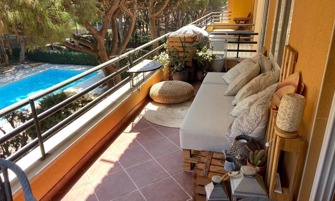 Gava Apartment | Appartement Familial, 300m de la Plage, Location au Mois