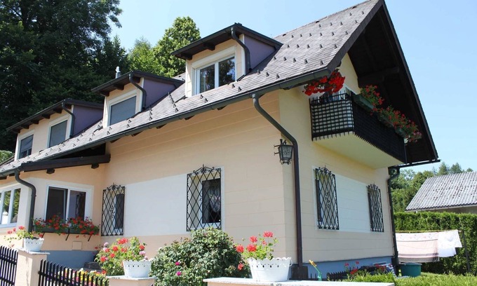 Gmunden Apartment | Appartement Ferienwohnung Bilek - Ferienwohnung mit 1 Schlaf- u. Wohzimmer
