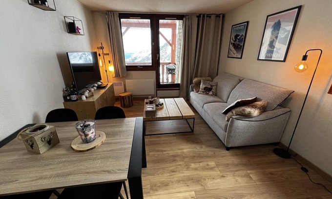La Mongie Apartment | Appartement 6 Personnes, 1 Chambres Avec vue sur les Pistes de Lamongie